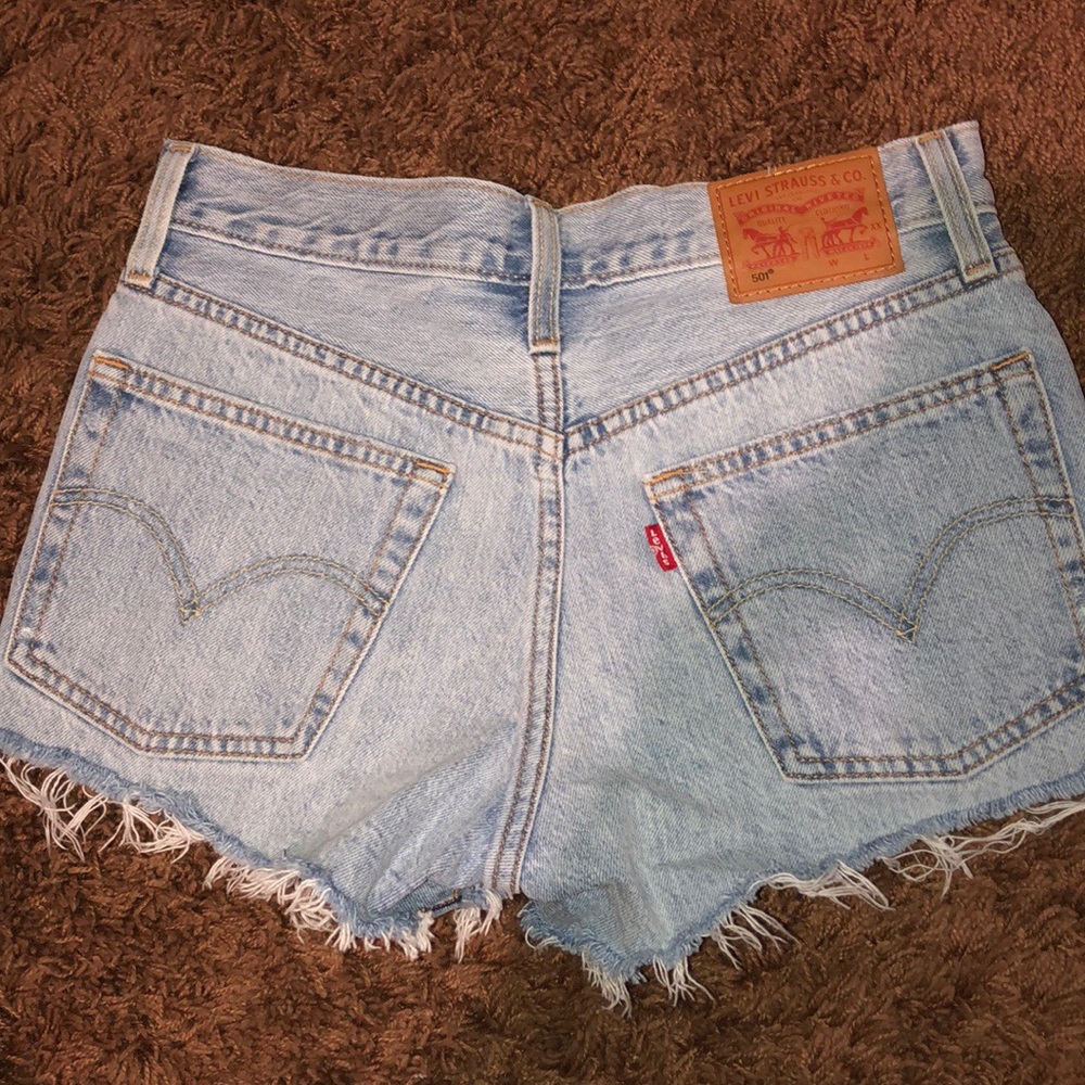 Light blue Levi’s shorts